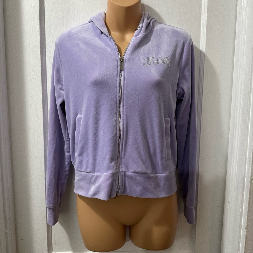 No Boundaries Rhinestone Faith Lavender Zip Up Hoodie in M‎